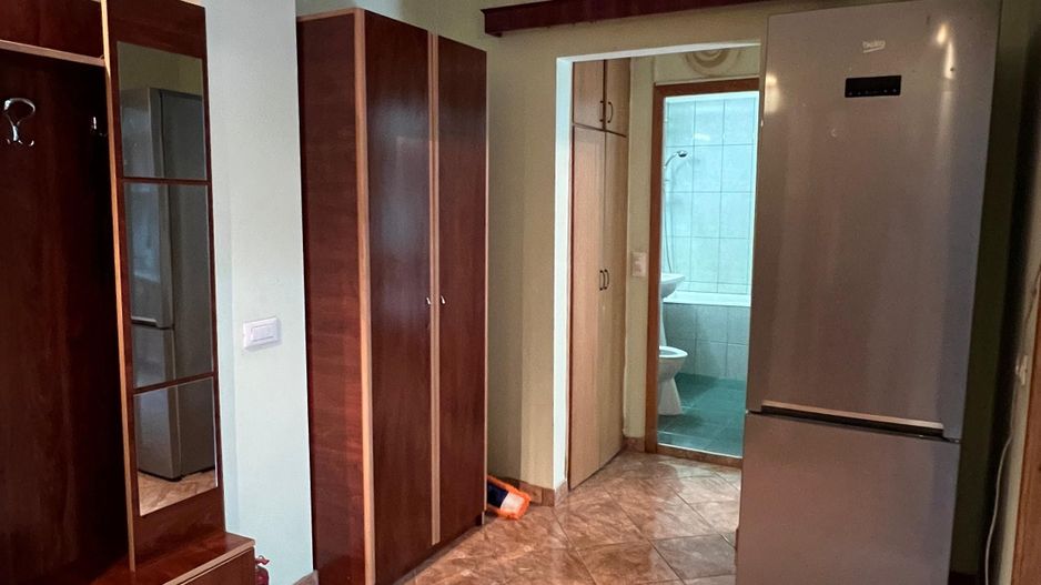 2 camere Aviatiei | Capalna | pivnita sub balcon - Poză 2