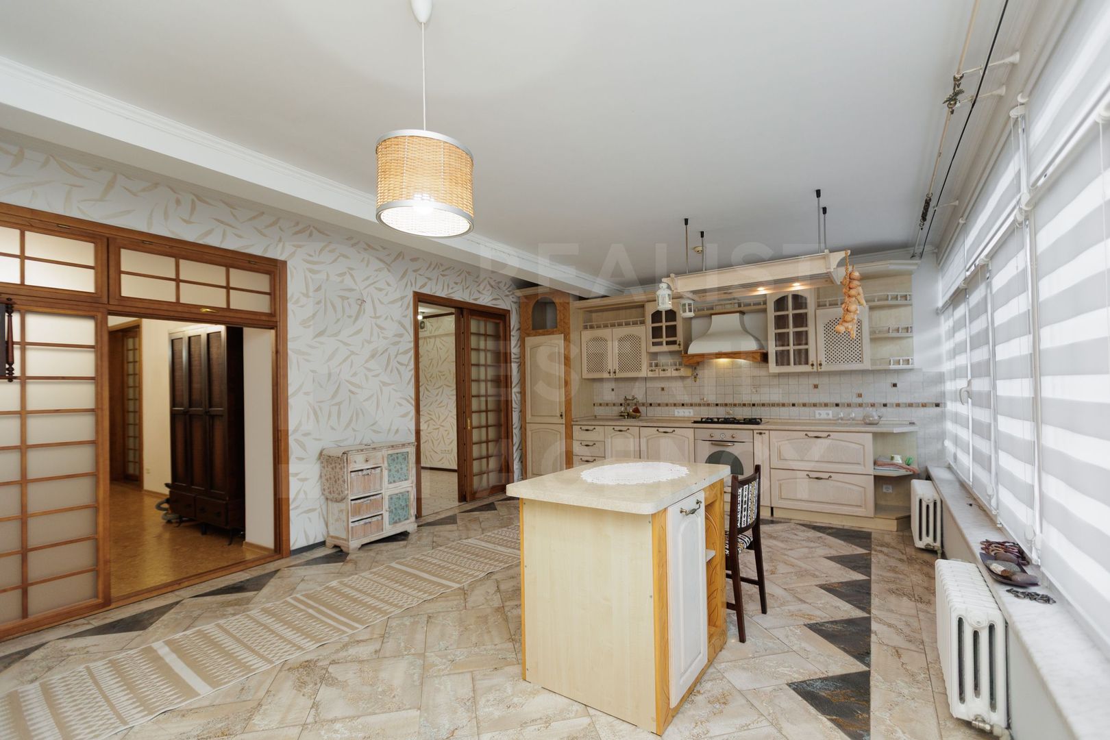 Vânzare, apartament, 3 camere și living, str. Bănulescu-Bodoni, Centru - Poză 5