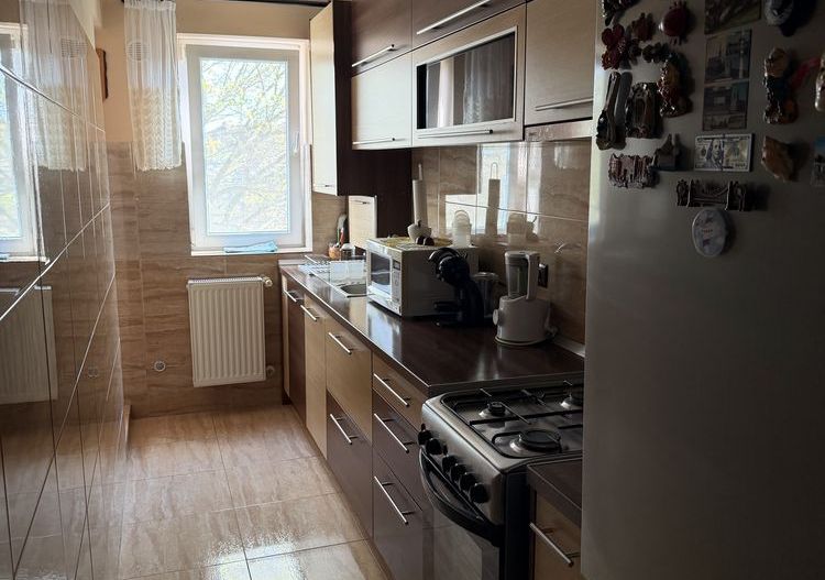 BRASADAS vinde ap 2 cam etaj 2/4 in 14 Mai. - Poză 5
