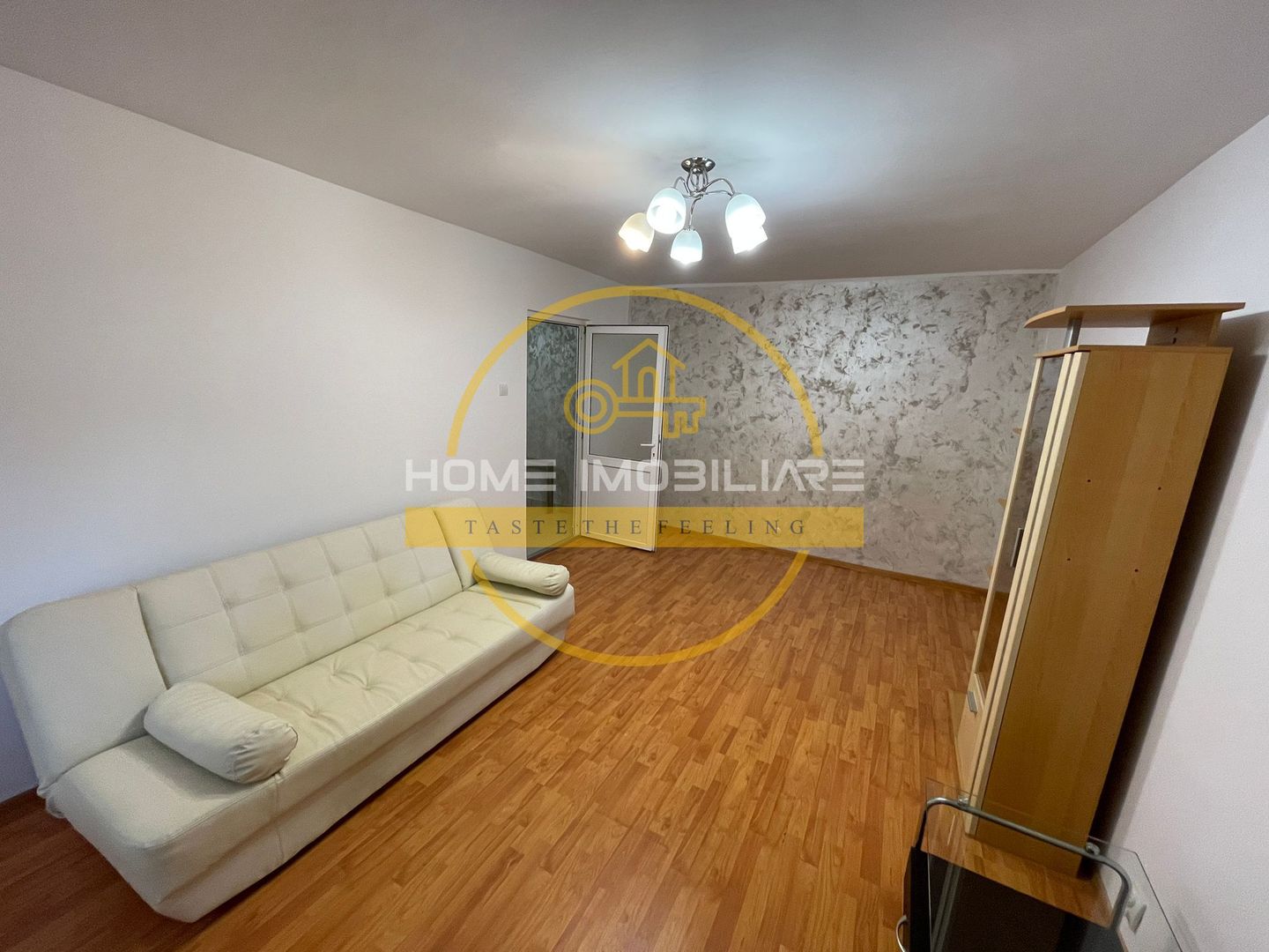 Apartament 2Camere-Decomandat/Bloc din 1982/Zona Tatarasi-Doi Baieti! - Poză 1