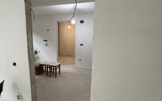 Apartament cu Grădină în Zona Centrală, Recent Renovate. - Poză 3