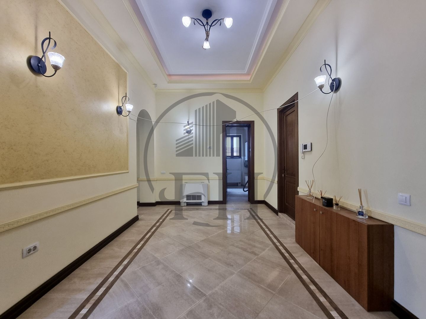 RENTED / INCHIRIAT Spatiu comercial de inchiriat Constanta, zona Centrala - Poză 2