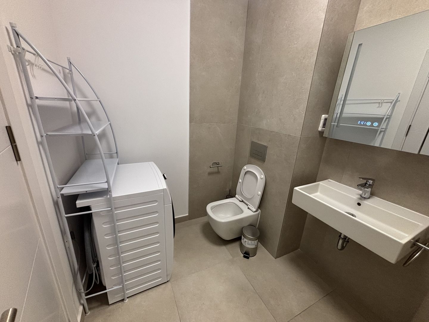 Apartament 3 Camere Decomandat | Terasă 23 mp cu Vedere la Lac + Parcare - Poză 16
