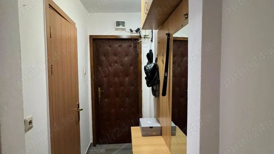inchiriez apartament cu 2 camere semidecomandat - Poză 2