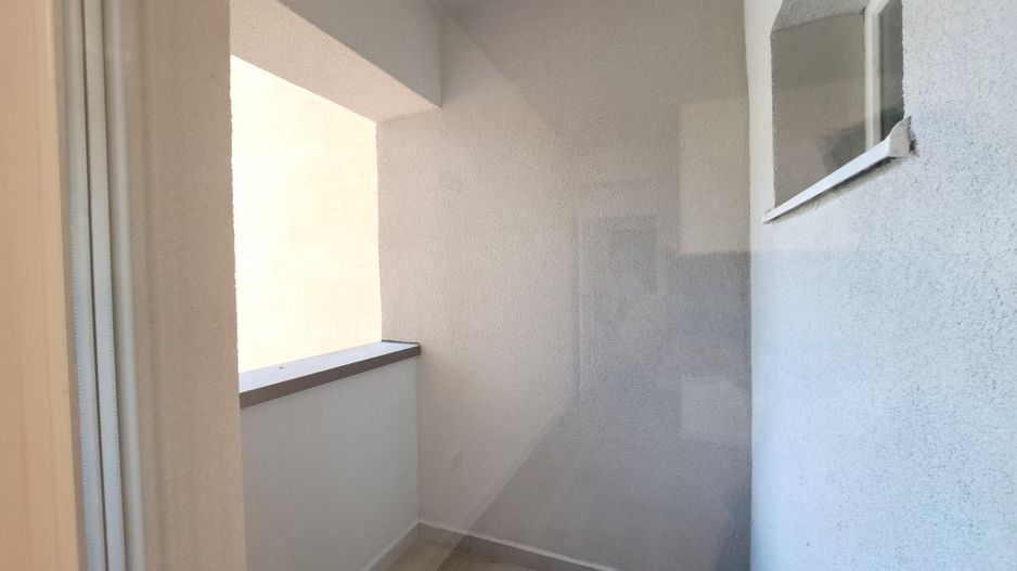 Apartament 3 camere Sibiu - bloc cu lift, parcare subterana - Poză 7