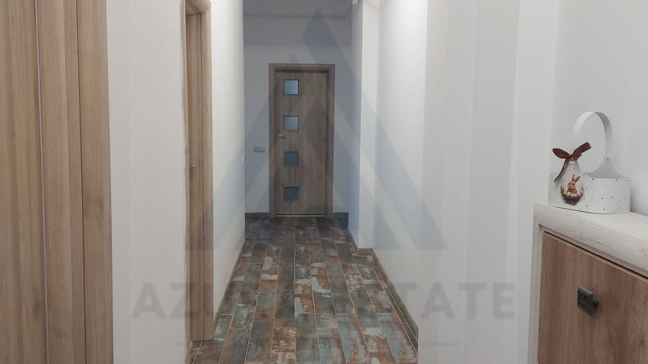 Apartament modern 3 camere 70 mp utili parcare privata zona Selimbar - Poză 9