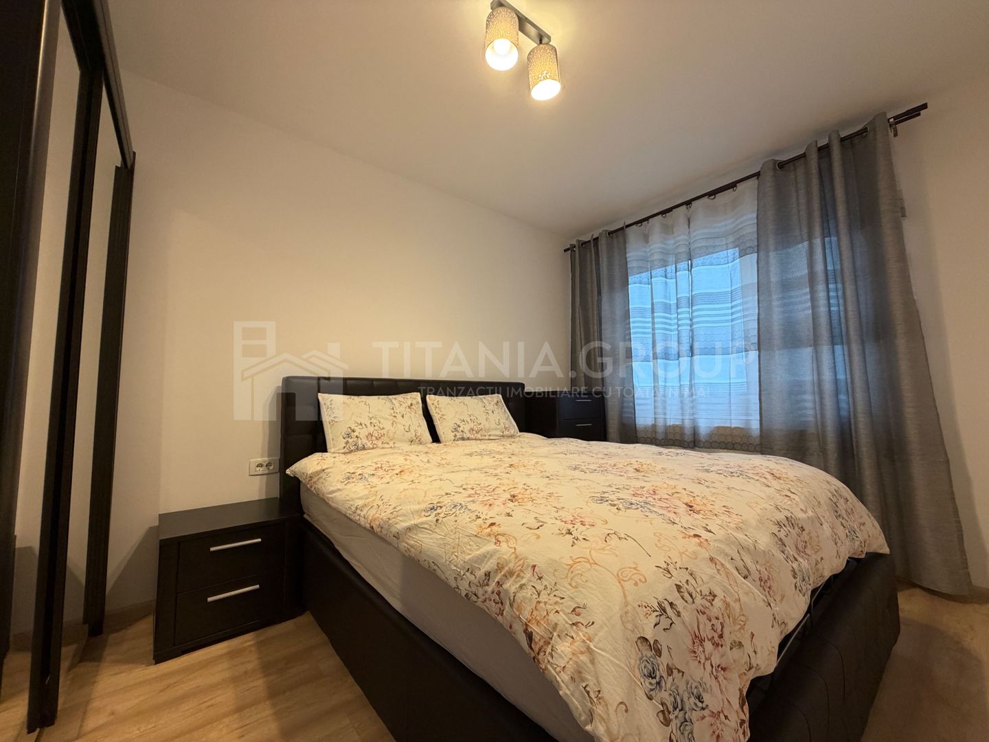 Apartament 2 camere, parcare - Kasper Coresi - Poză 10