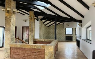 Proprietate amplă cu două case și teren generos, Brașov – str. Cariere - Poză 5