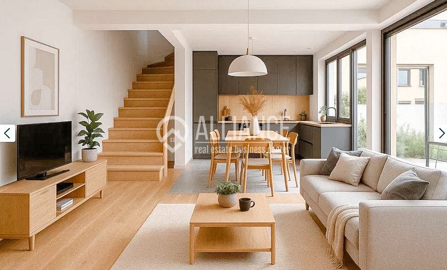 PALAZU MARE(COD 05) - Curte proprie. Vedere panoramică spre lac. - Poză 16