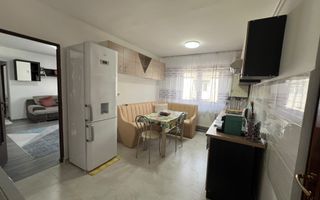 Apartament Renovat 2 camere 59 mp con.-balcon-Zona Decebal - Poză 4