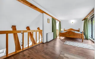 Casa pe 3 niveluri | Terasa cu priveliste | 3 parcari | Pozitie centrala - Poză 30