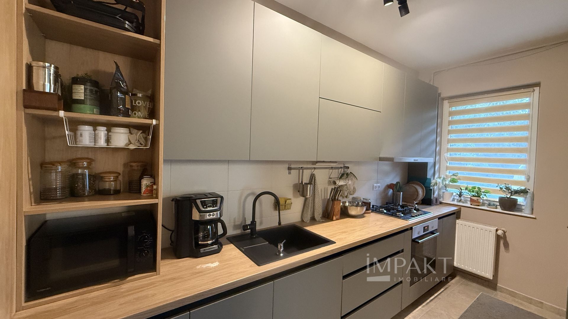 Apartament cu 3 camere cf sporit langa Grand Hotel Italia - Poză 4