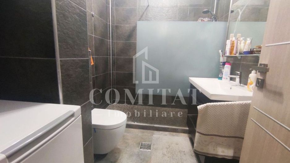 Apartament 2 camere/ Zona Sub Cetate/ Cu garaj - Poză 12