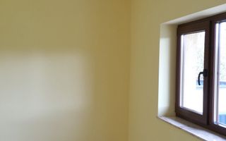 Casa de închiriat cu hală și curte generoasă – ideală pentru sediu fir - Poză 11