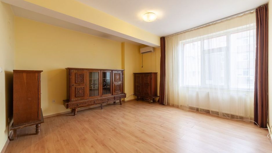 Dedeman-Big  3 camere parter inalt- bloc 2008 & parcare curte privata - Poză 2