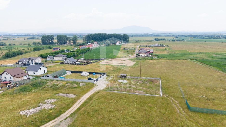 Sanpetru |Teren intravilan 733mp | 3 fronturi stradale - Poză 8