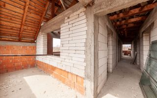 La 2 min de Campulung Muscel – 344 mp utili+ teren 4.563 mp -utilizare multiplă! - Poză 18