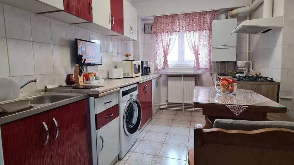 Apartament 3 dec,Micro 20,et 4 - Poză 4