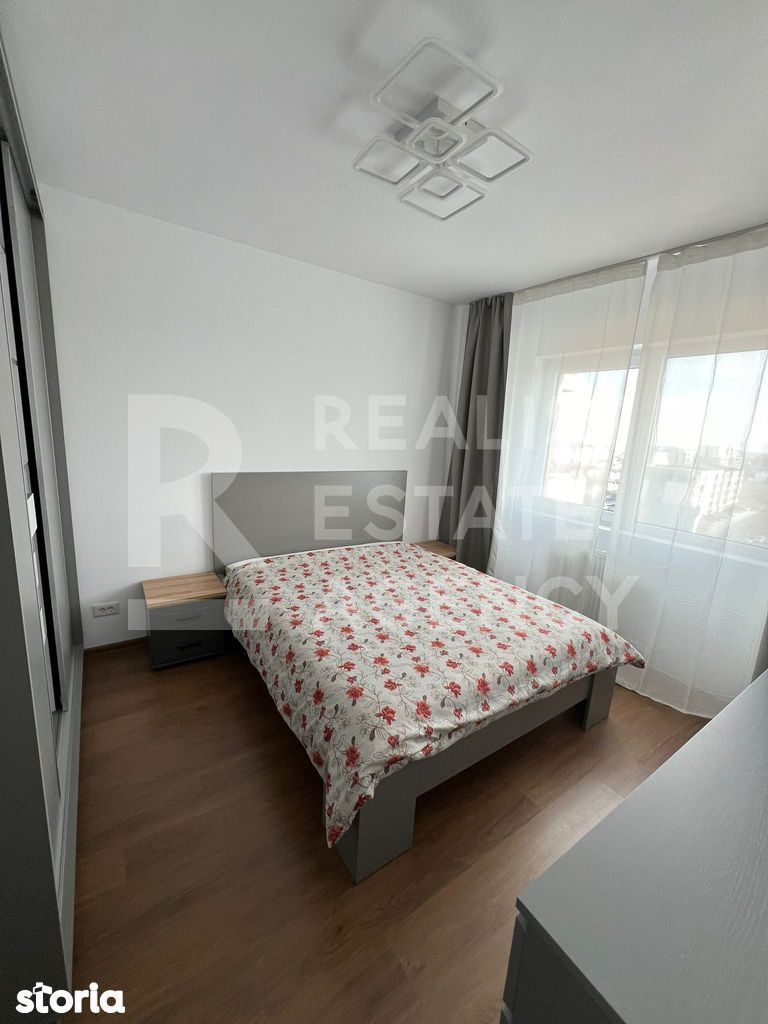 Vânzare, apartament 2 camere, zona Titan - Poză 5