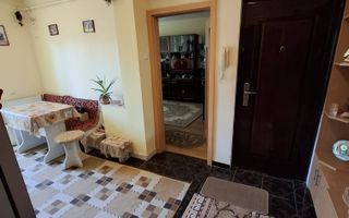 Aradului, 2 camere decomandate, et 3, centrala proprie - Poză 9