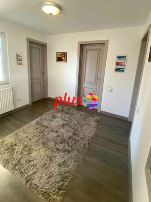 Casă cu 3 camere 95 mp, Teren 109 mp Brasdov - zona Craiter Coresi - Poză 9