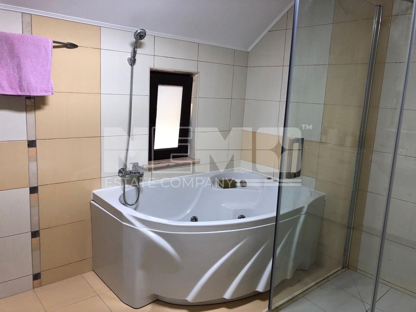 Casa 5 camere | 10 ari teren | Scheia, Suceava | 245.000€ - Poză 11