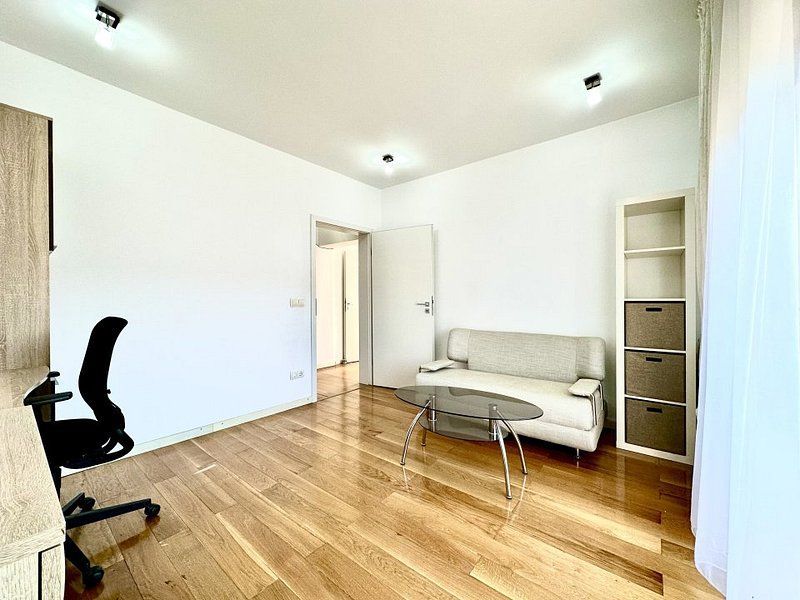 Apartament elegant -curte proprie - garaj - Poză 26