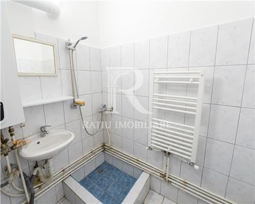 Casa 2 camere | Renovata Recent | Oradea | - Poză 7