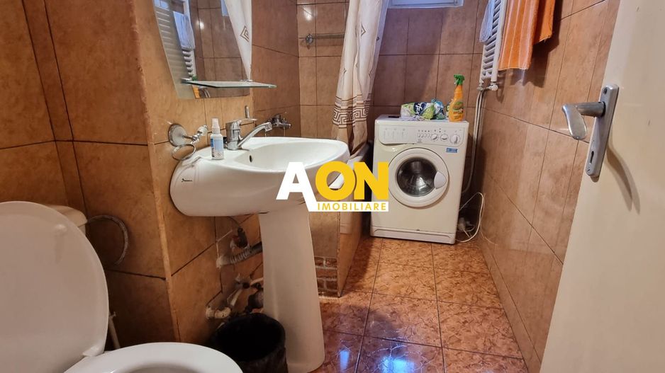 Apartament De Vanzare, 2 Camere, Cetate - Poză 6