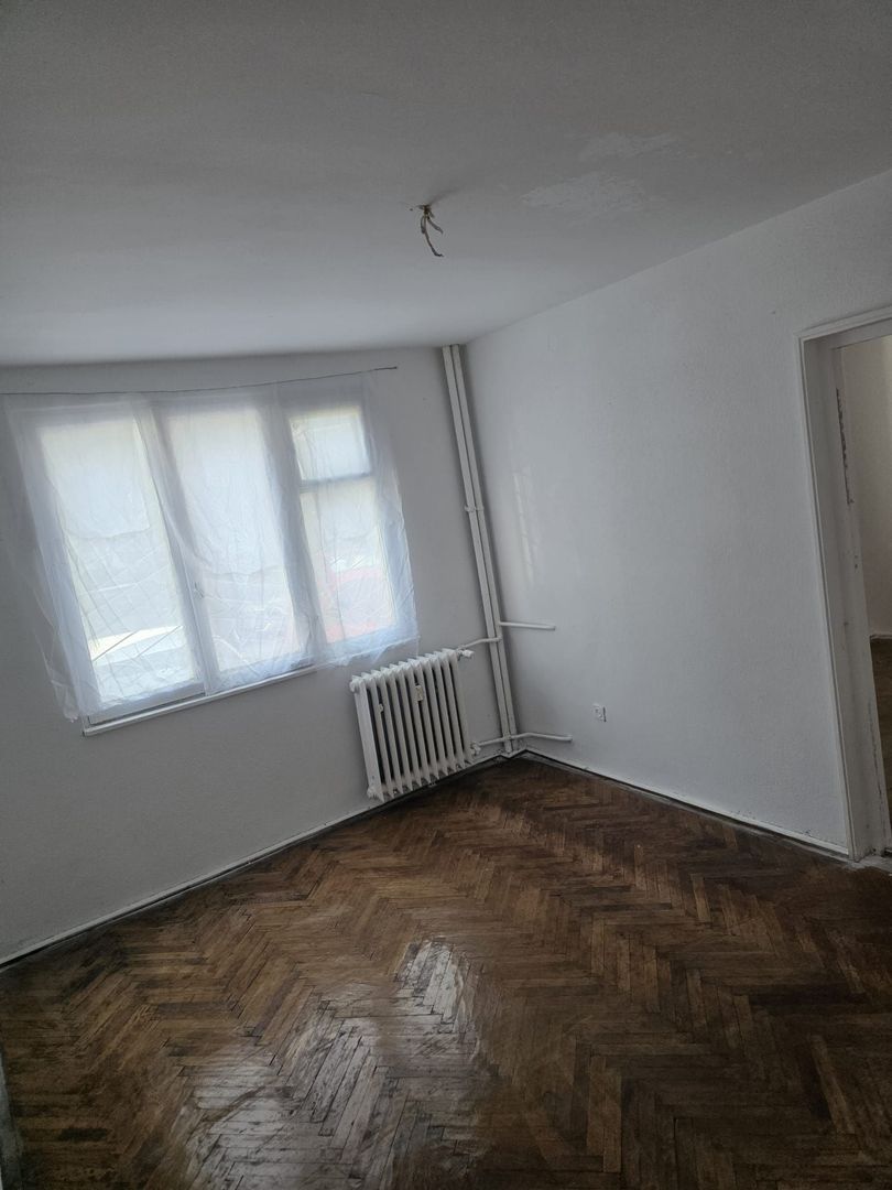 Apartament 2 cam,Micro 19,parter - Poză 6