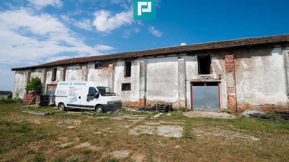 Hală industrială cu teren generos în Zărand, Arad - Poză 11