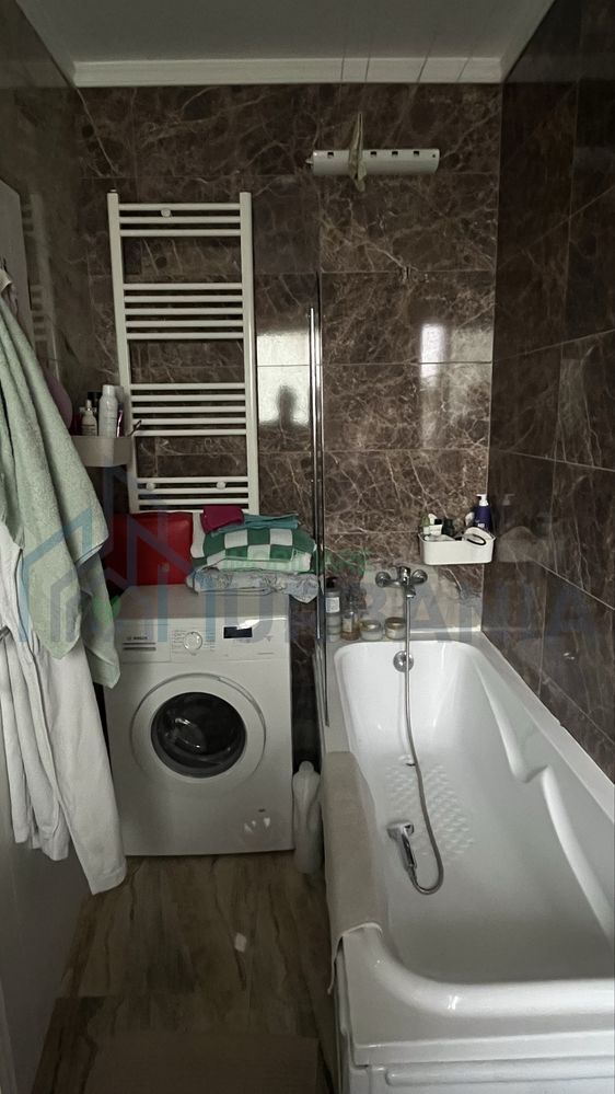 De vanzare apartament si loc de parcare - Poză 6