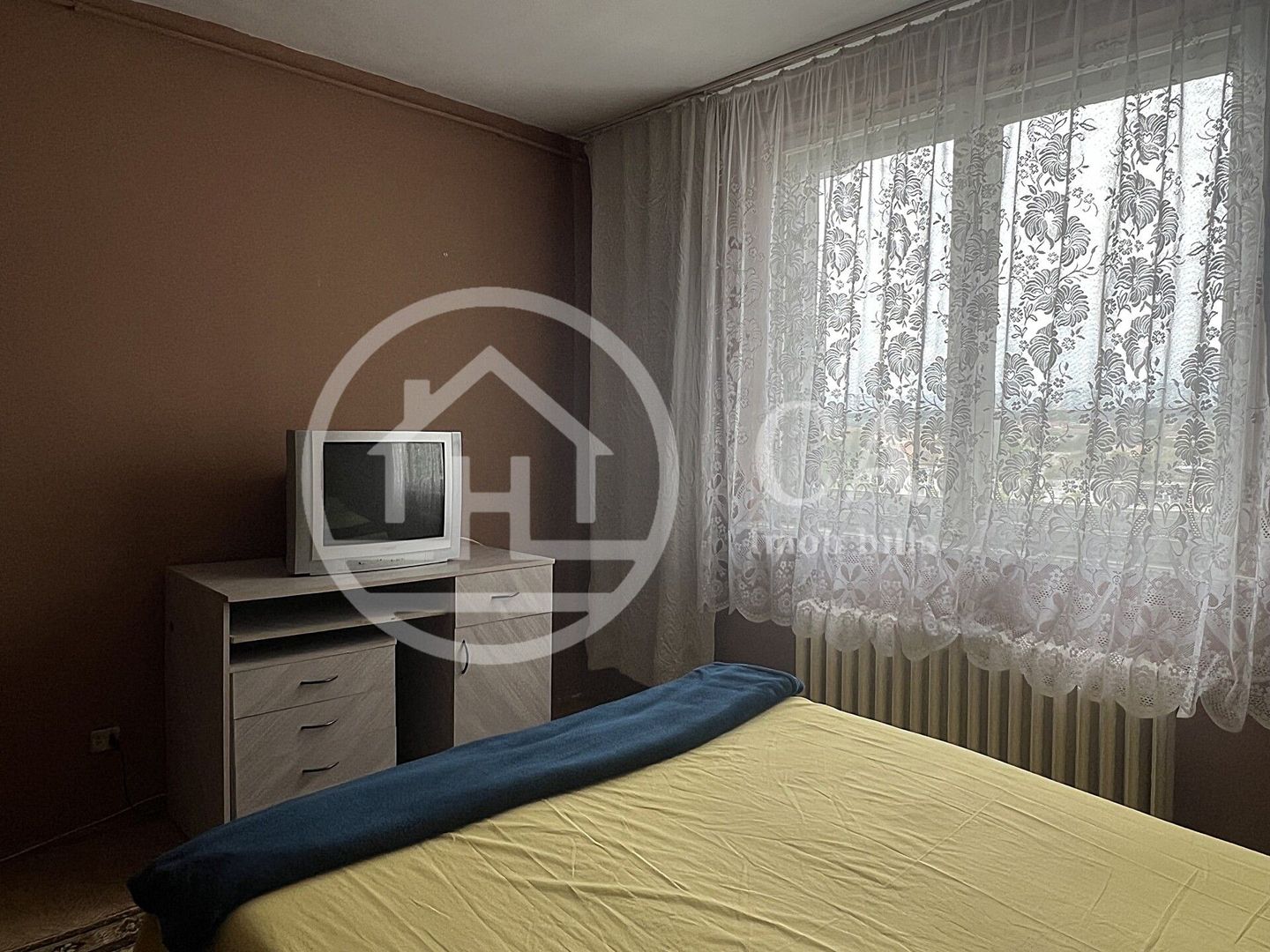 Apartament cu 3 camere de inchiriat in zona Dacia, Oradea - Poză 9