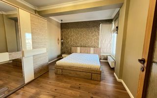 Apartament 2 camere, balcon, parcare, Andrei Muresanu - Poză 3