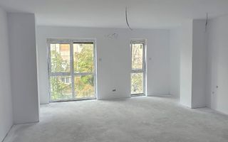 Apartament Premium cu 3 Camere | 2 Băi | 2 Terase | Lift | Oradea - Poză 6
