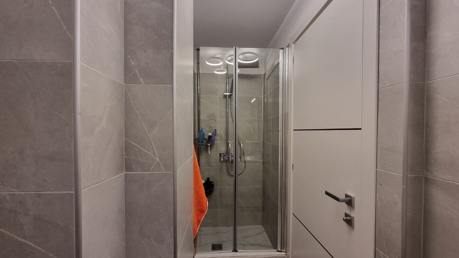 Apartament modern 3 camere  Marina Surf Rezidence vedere lac si mare - Poză 7