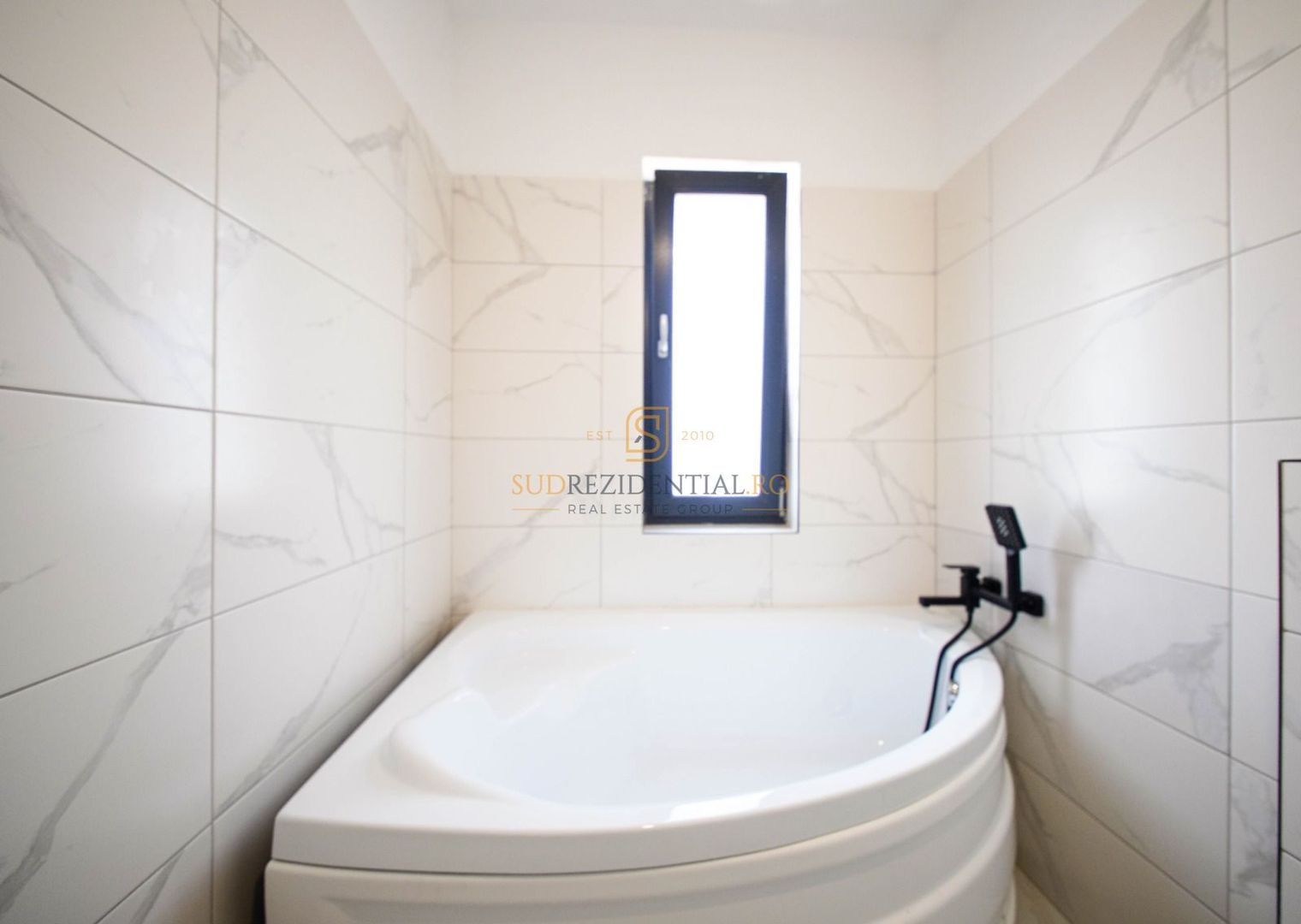 Vila individuala cu 4 camere, imobil premium, teren 362 mp, Ilfov - Poză 12