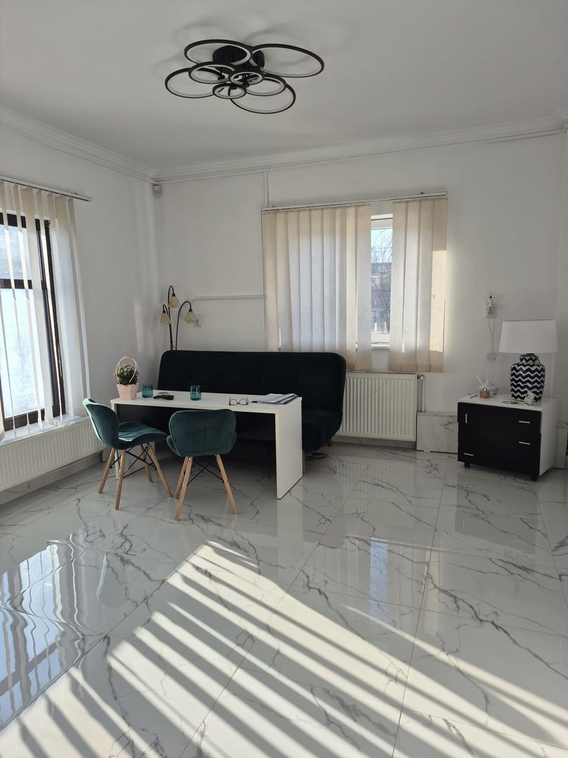 BRASADAS vinde Spatiu birou/apartament luceul Economic. - Poză 1