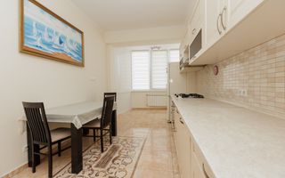 Chirie, apartament, 3 camere, str. Sfatul Ţării, Centru - Poză 2
