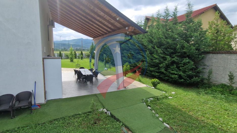 Pensiune  în Călimănești + 2 A-Frame - Teren 5.574 mp - Bonus Mercedes 350d - Poză 32