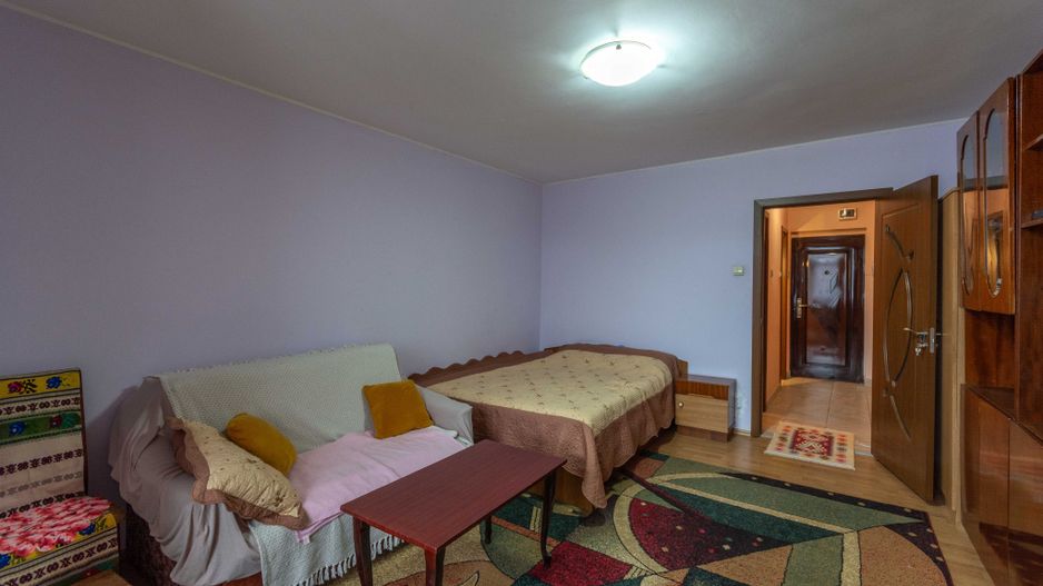 Costin Georgian Lucretiu Patrascanu, Garsoniera modesta, de inchiriat - Poză 3