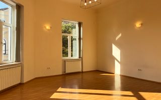 Apartamnet ultracentral de vanzare in Oradea - Poză 12