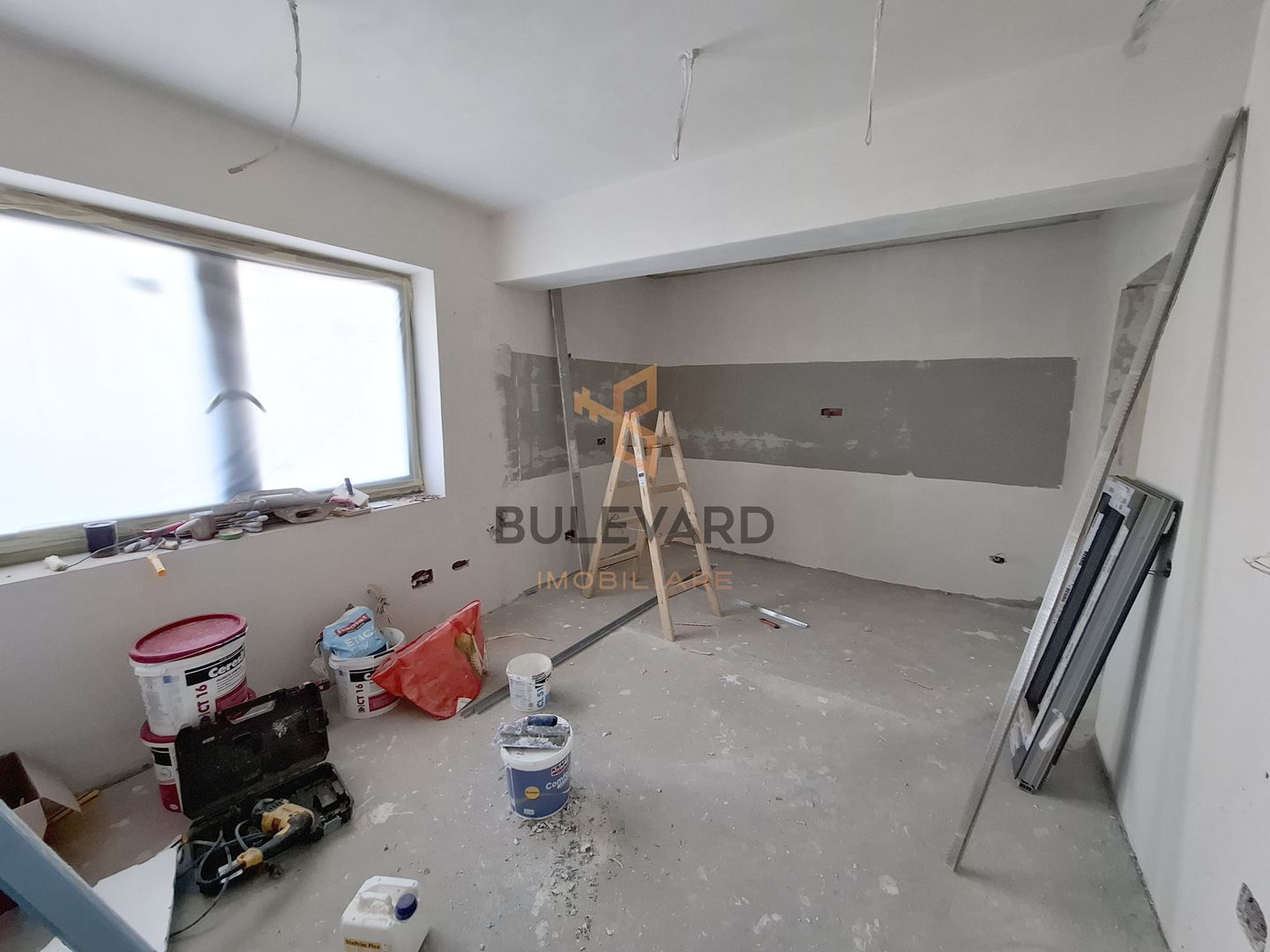Casa tip duplex, curte libera 200 mp, in cartier Europa! - Poză 9