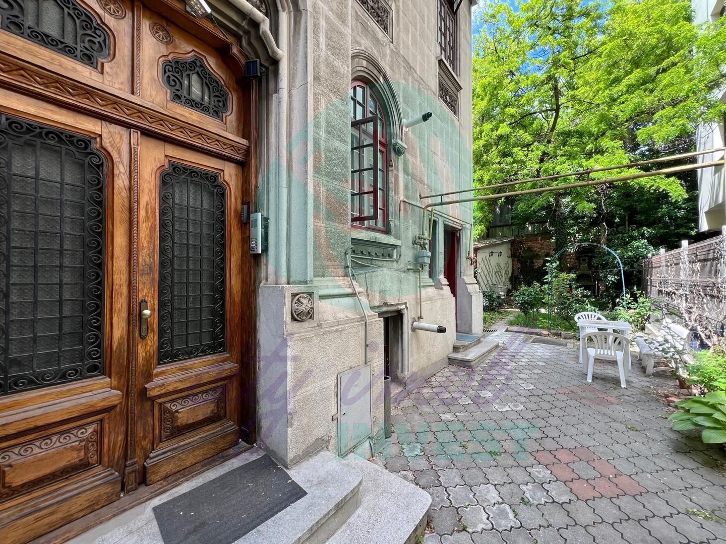 Apartament+Garaj Eroilor-Cotroceni in vila-Curte -Ideal pentru afacerea ta - Poză 5