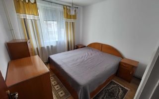 Apartament 3 camere de vanzare Titan I centrala gaz I etaj 1/4 - Poză 4