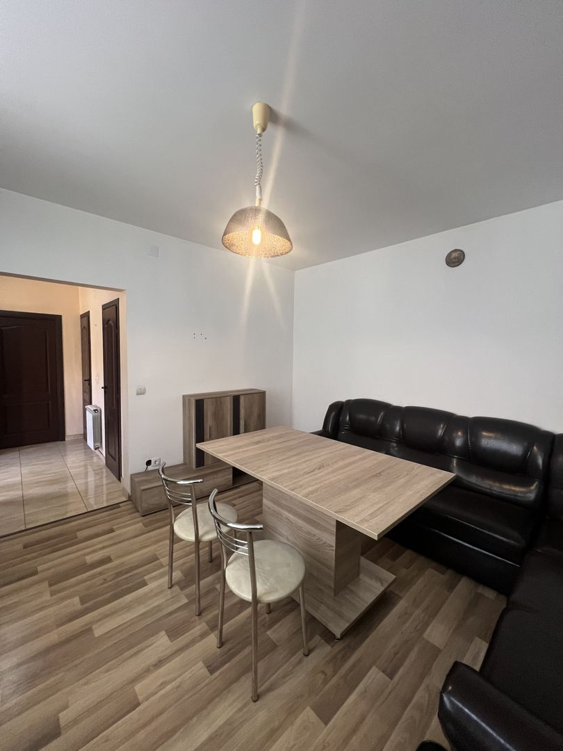 Apartament spațios 2 camere - zona Traian - Poză 3