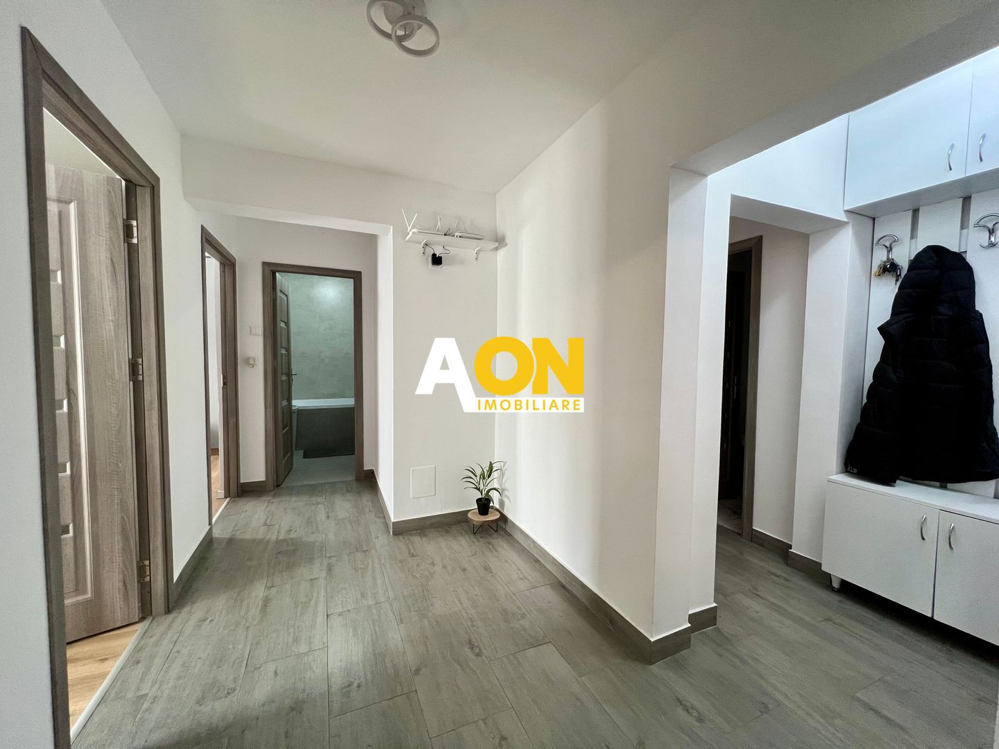 Apartament 3 Camere | 62 mp | ETAJ INTERMEDIAR | Zona Liceul Sportiv - Poză 11