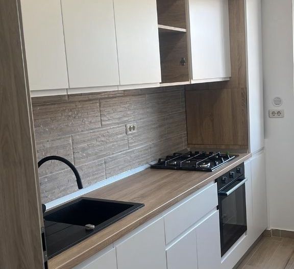 AP. 2 CAMERE SALAJ,LOC PARCARE,BUCATARIE INCHISA, MOBILAT MODERN - Poză 10