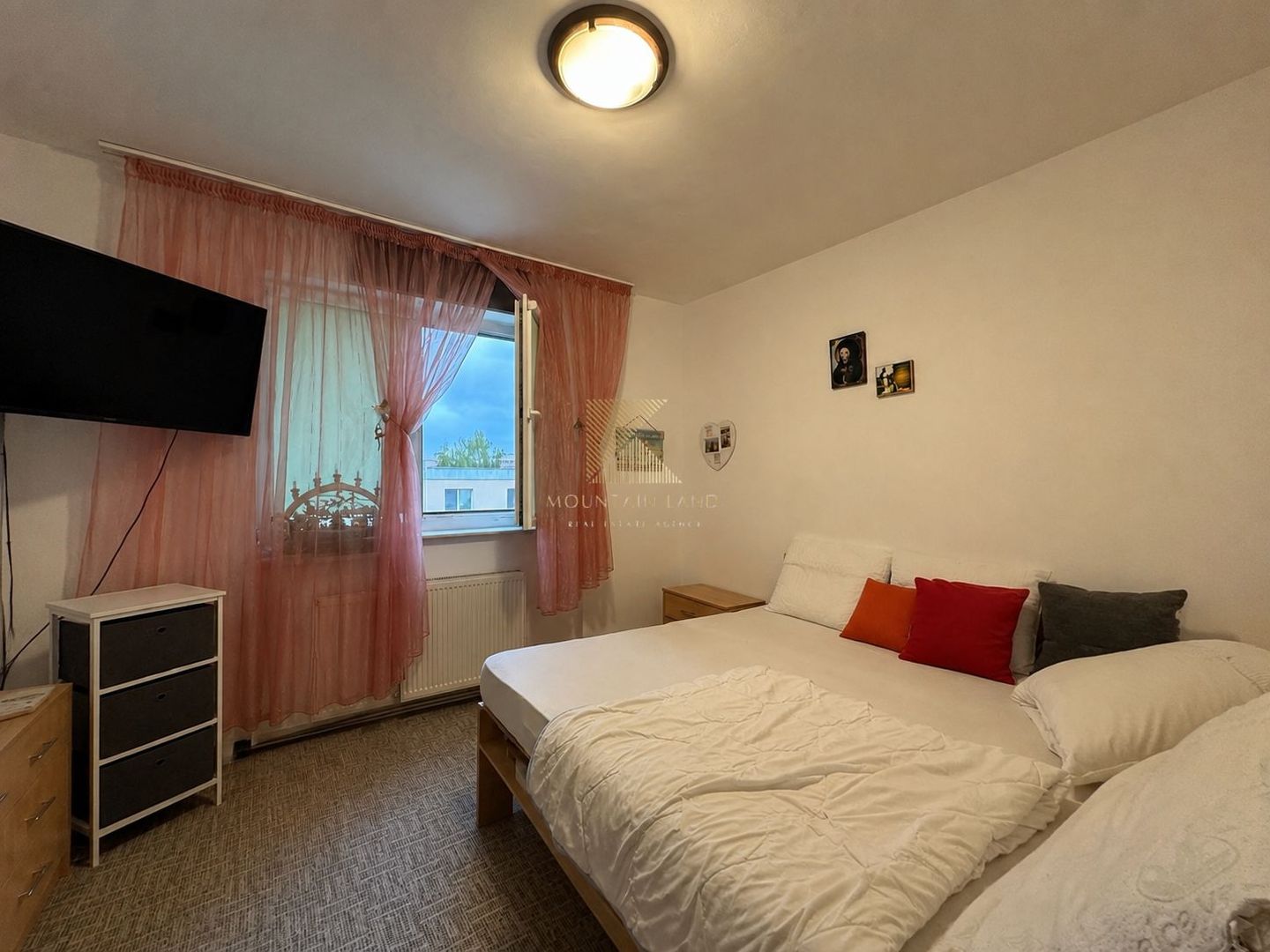 Apartament luminos cu 3 camere, parcare și boxă, zona Astra - Poză 7