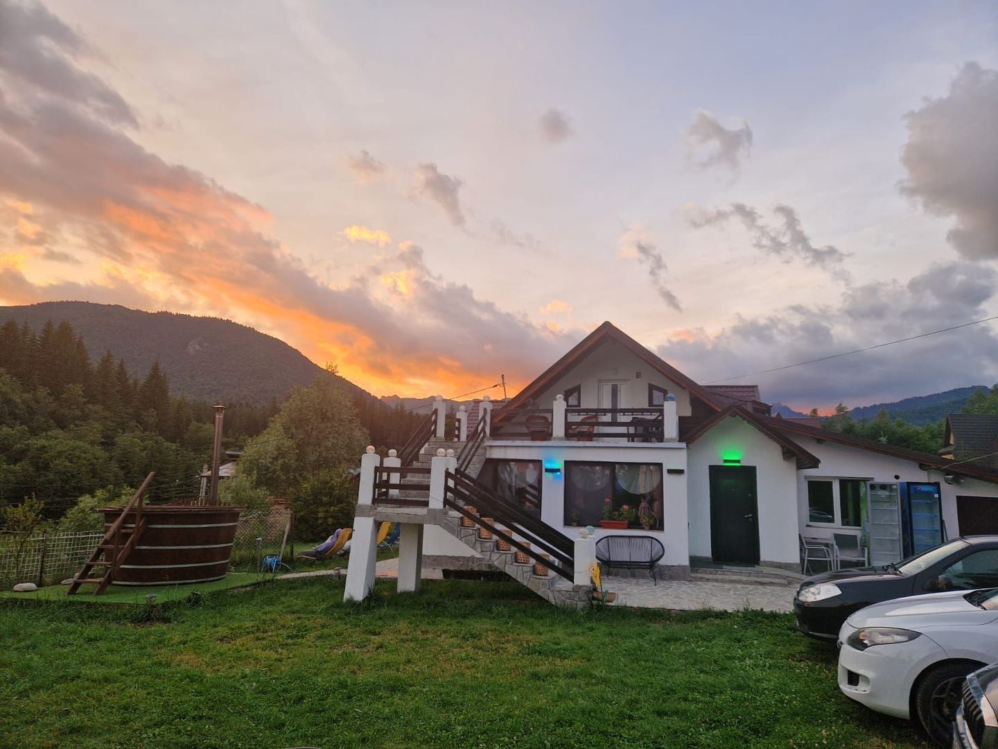 Pensiune la Cheia, moderna, functionala in totalitate, vedere mirifica (chirie) - Poză 16